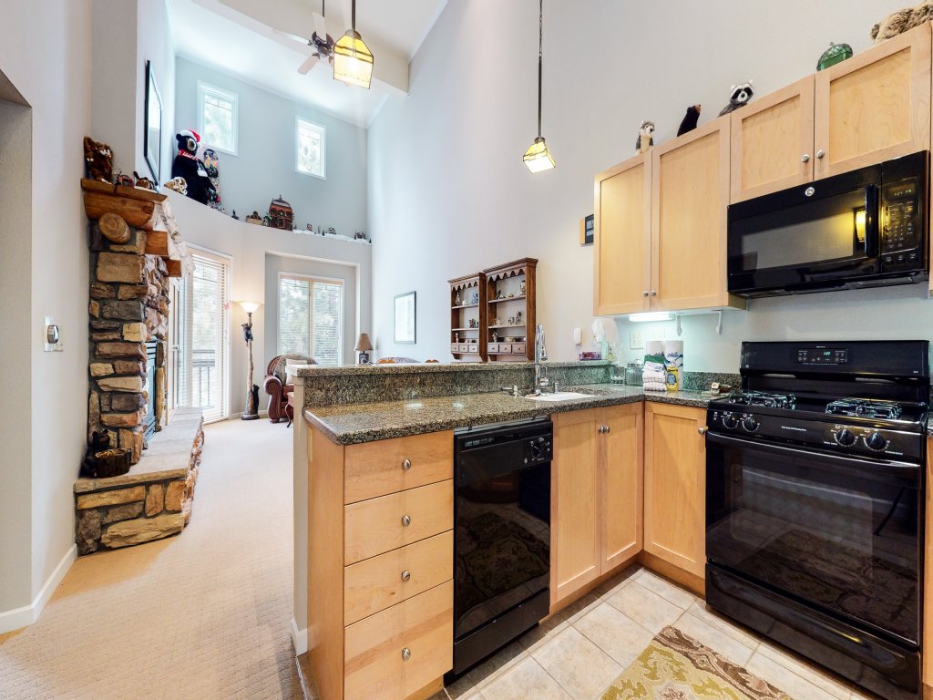 Mammoth Green #205 Vacation Rental in Mammoth Lakes - RedAwning