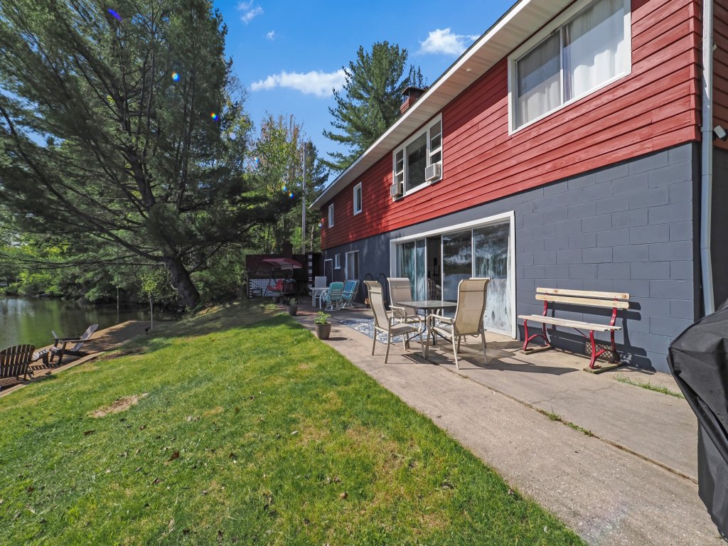 The Banks - rustic waterfront and secluded with Kayaks and Canoes included Vacation Rental in Onaway - RedAwning