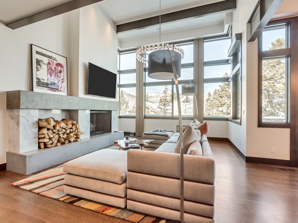 Luxury Five Bedroom Private Home with Stunning Park City views Vacation Rental in Park City - RedAwning