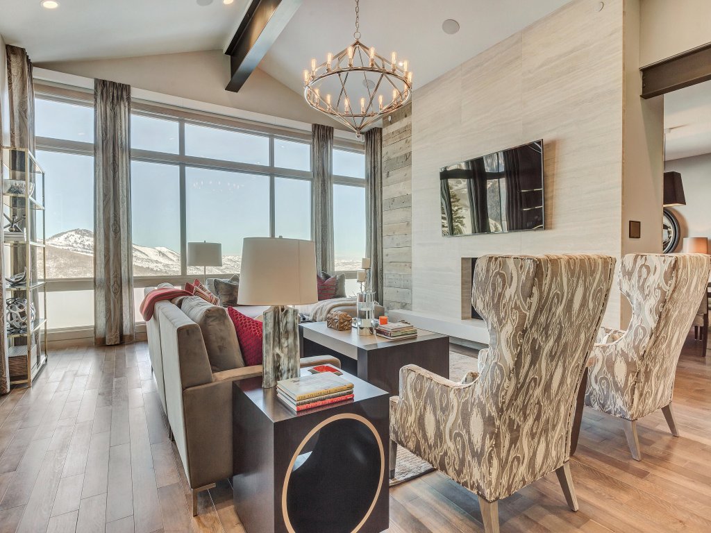 Gorgeous Five Bedroom Penthouse in the Heart of Park City Vacation Rental in Park City - RedAwning