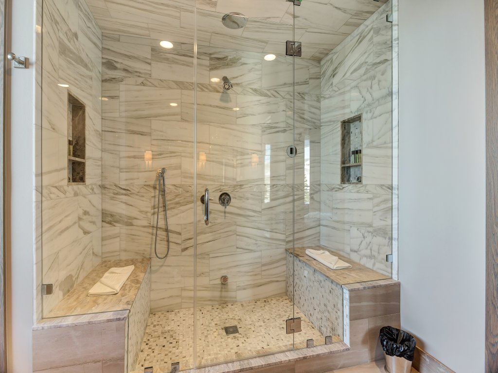 Gorgeous Five Bedroom Penthouse in the Heart of Park City Vacation Rental in Park City - RedAwning