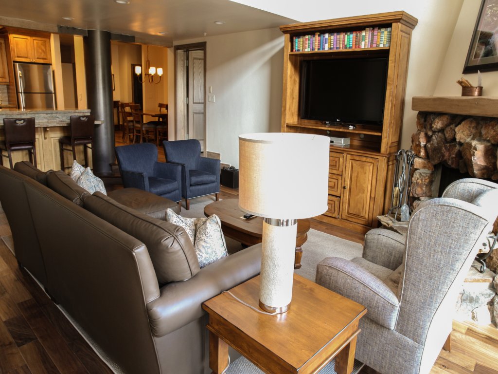 Deer Valley Condo with Easy Access to all Park City has to Offer Vacation Rental in Park City - RedAwning