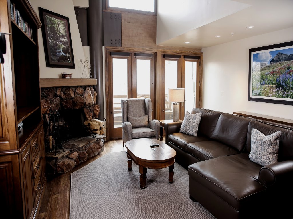 Deer Valley Condo with Easy Access to all Park City has to Offer Vacation Rental in Park City - RedAwning