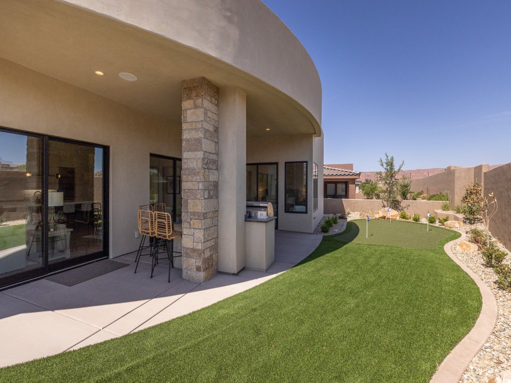 The 19th Hole Vacation Rental in St. George - RedAwning