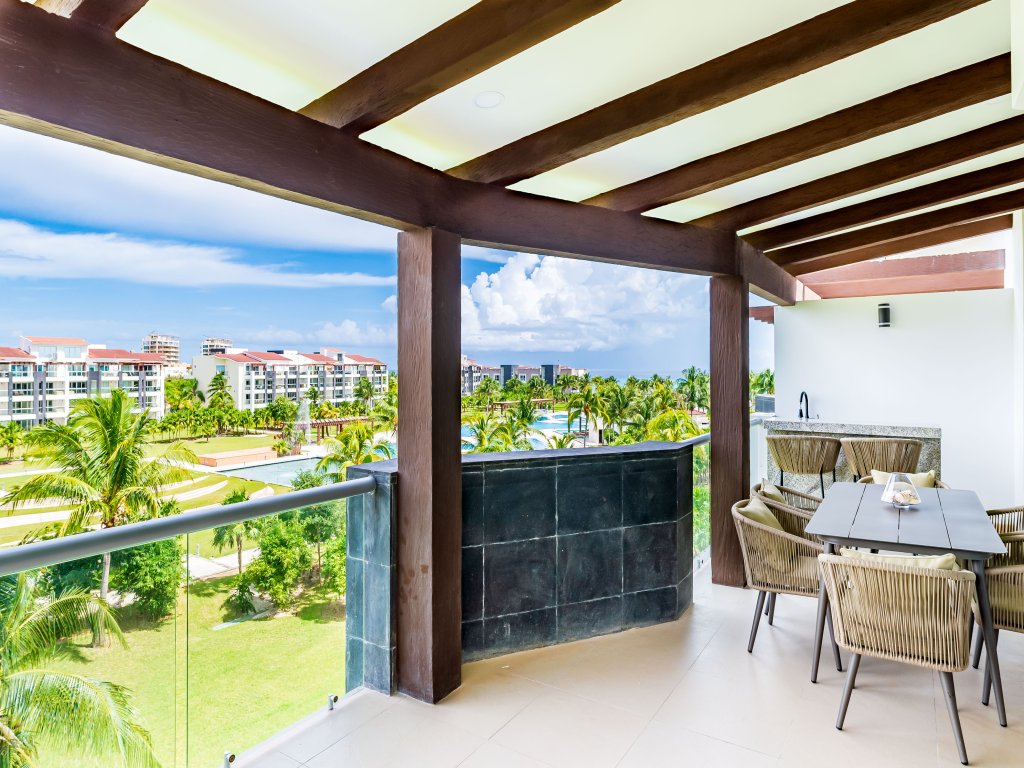 Casa Cielo Ocean View Penthouse Completely Updated  Vacation Rental - RedAwning