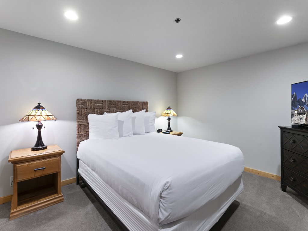 Courchevel at Deer Valley Resort - Two Bedroom Condo #C101 Vacation Rental in Park City - RedAwning