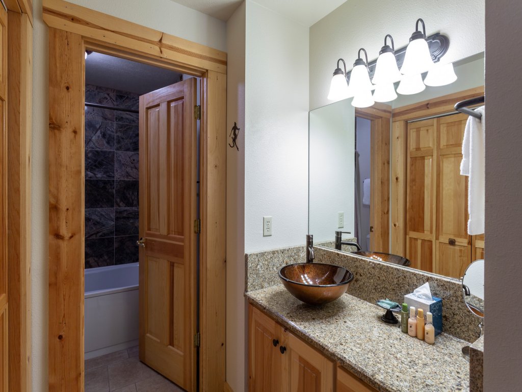 Comstock Lodge - Two Bedroom Condo with Hot Tub #306 Vacation Rental in Park City - RedAwning