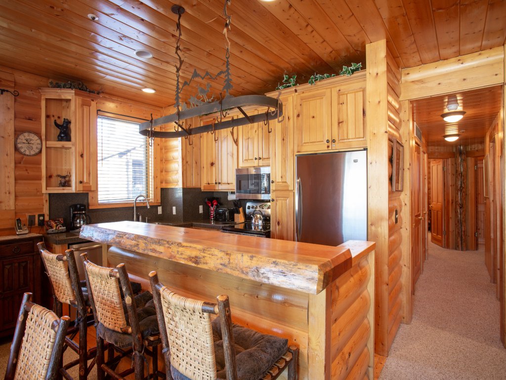 Comstock Lodge at Deer Valley Resort - Two Bedroom Condo with Hot Tub #101 Vacation Rental in Park City - RedAwning