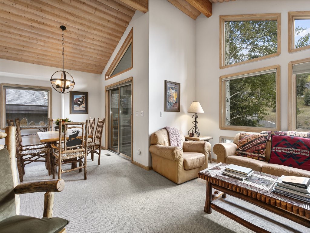 Boulder Creek at Deer Valley Resort - Three Bedroom Condo with Hot Tub #1119 Vacation Rental in Park City - RedAwning