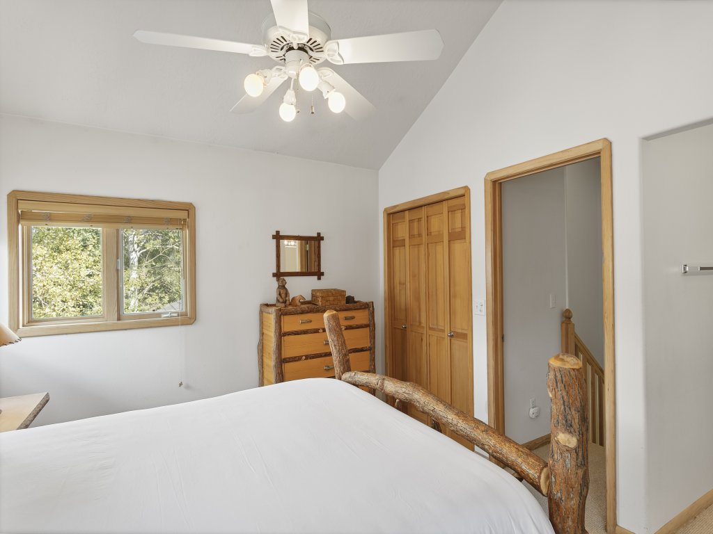 Boulder Creek at Deer Valley Resort - Three Bedroom Condo with Hot Tub #1119 Vacation Rental in Park City - RedAwning