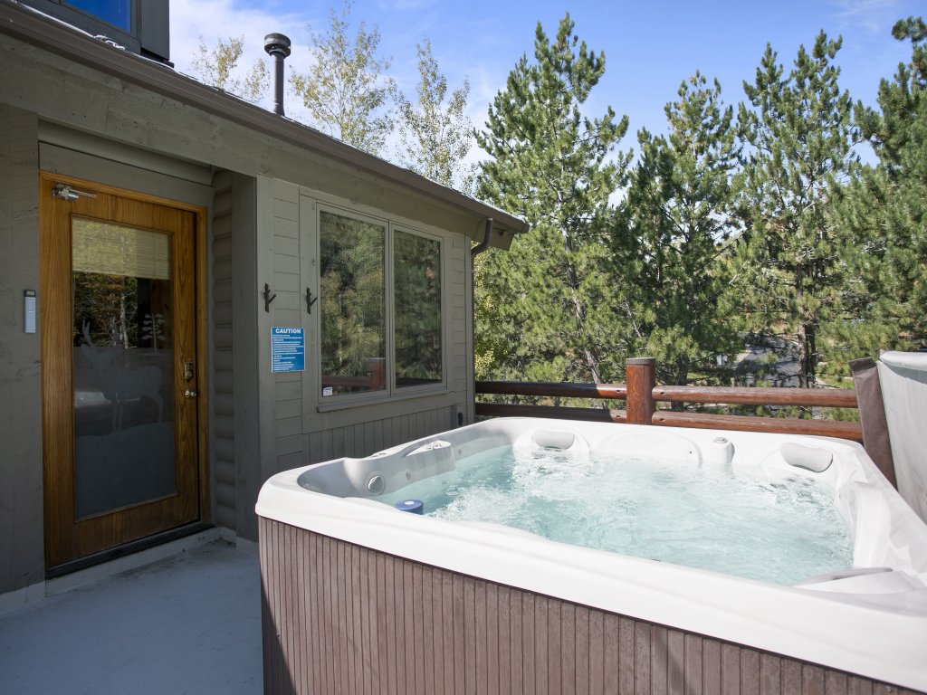 Chaparral at Deer Valley Resort - Three Bedroom Condo with Hot Tub #102 Vacation Rental in Park City - RedAwning