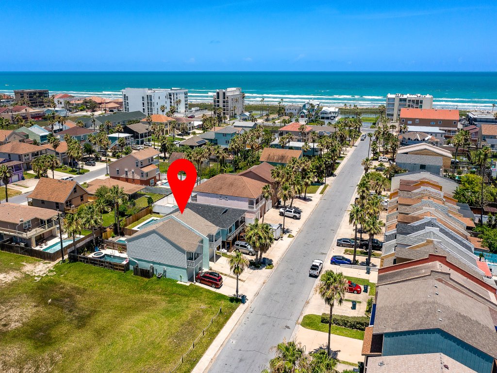 110A E. Mesquite Vacation Rental in South Padre Island - RedAwning