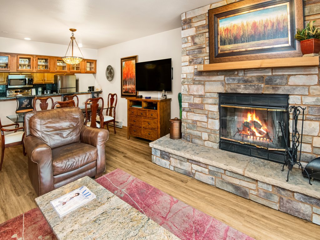 Townsend Place B103 Vacation Rental in Beaver Creek - RedAwning