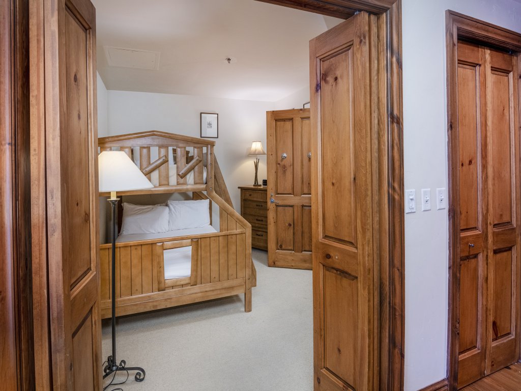 Market Square 306 Vacation Rental in Beaver Creek - RedAwning