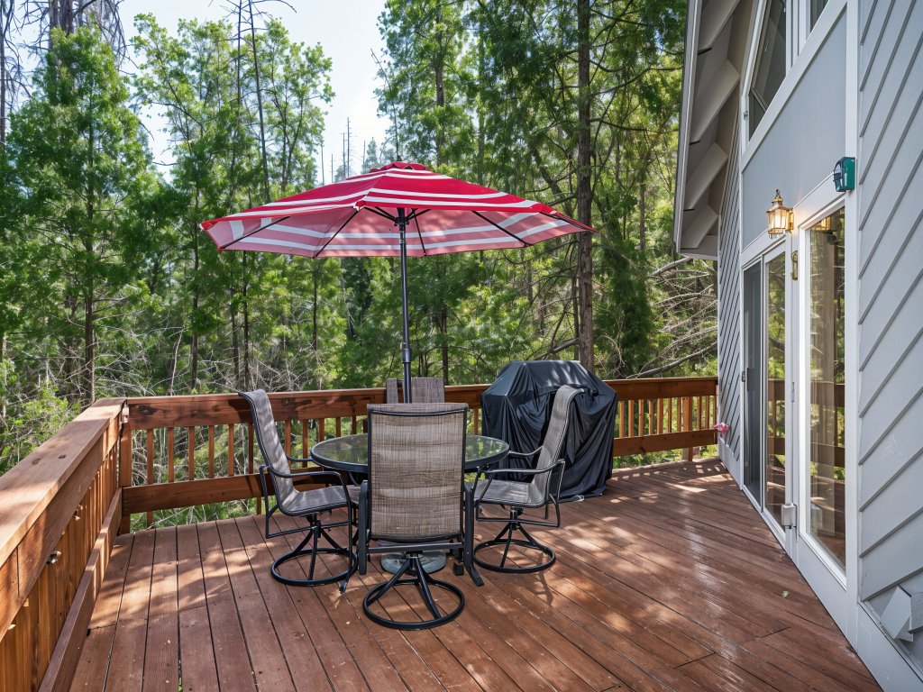 Miner's Claim - Home with 2 Decks & Pool Vacation Rental in California - RedAwning
