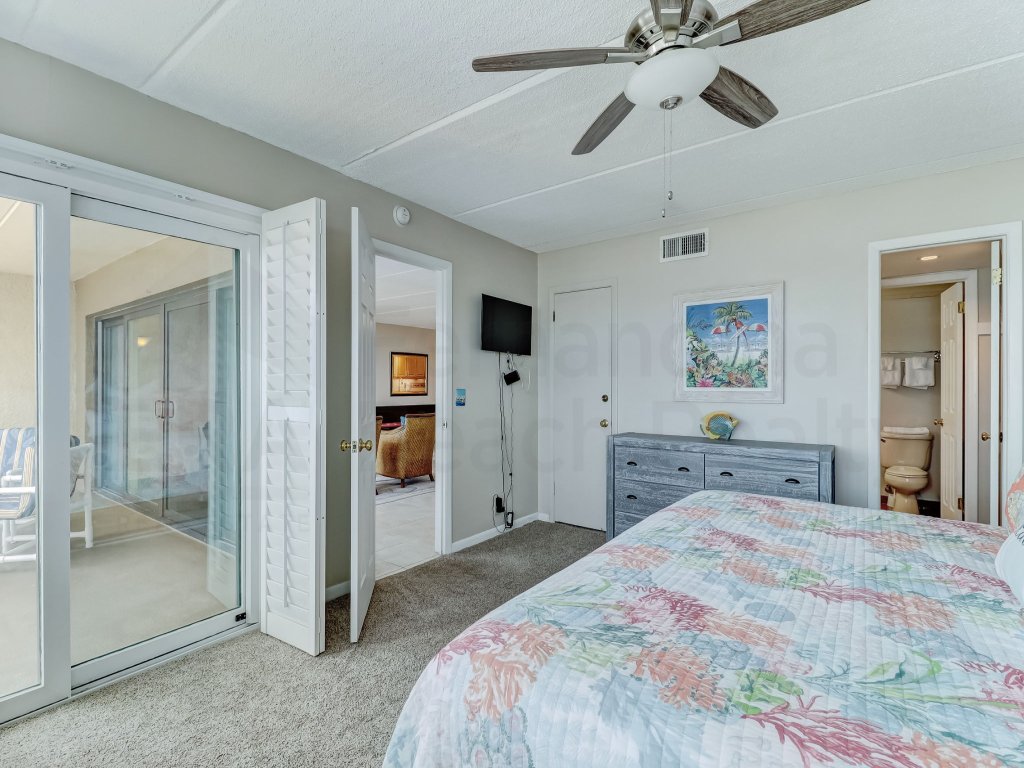 445 Amelia by the Sea Vacation Rental in Fernandina Beach - RedAwning