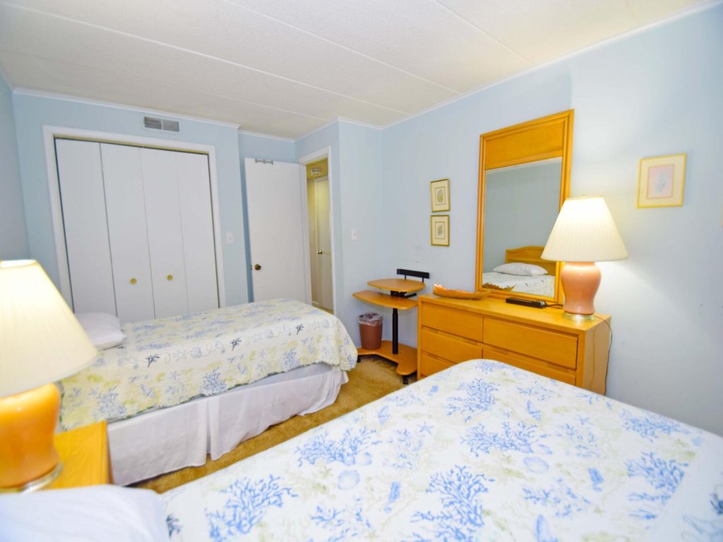 Thunder Island 16A Vacation Rental in Ocean City - RedAwning