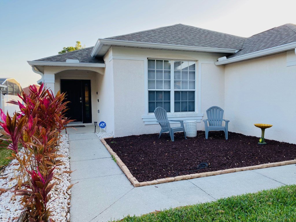 4 Bedroom Private Pool Home South Facing Pool Gem! Vacation Rental in Florida - RedAwning