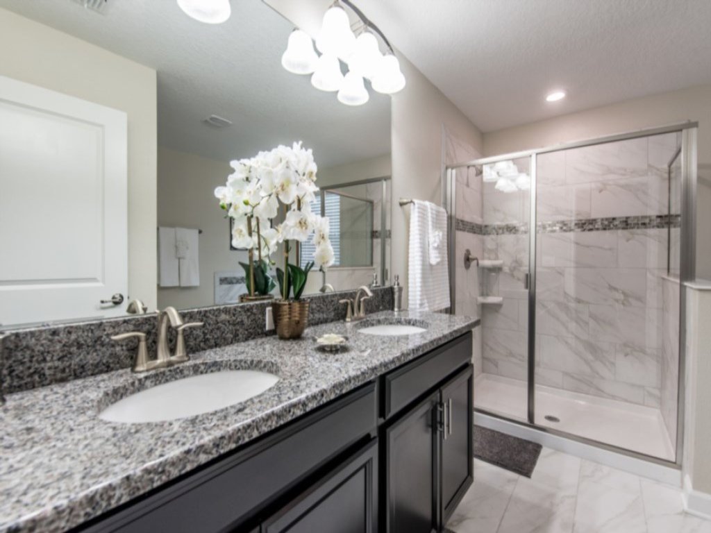 6 Bed 5 Bath Pool & Game Room Champions Gate Vacation Rental in Davenport - RedAwning