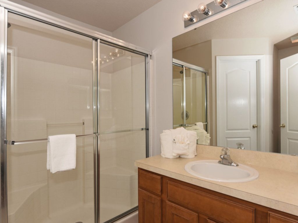 4 Bed Pool Game Room in  Sandy Ridge Vacation Rental in Davenport - RedAwning