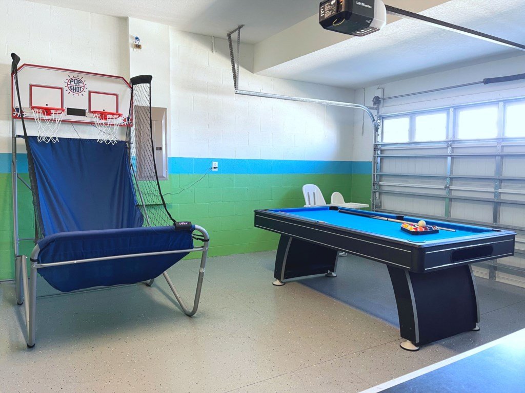 Beautiful 6 Bed Pool Game Spa Home Champions Gate Vacation Rental in Davenport - RedAwning