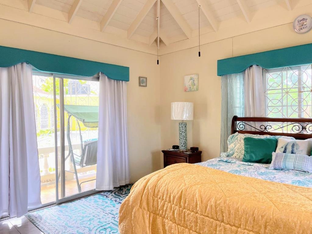 Ironshore SugarMill 5BR Villa w Private Pool Vacation Rental - RedAwning