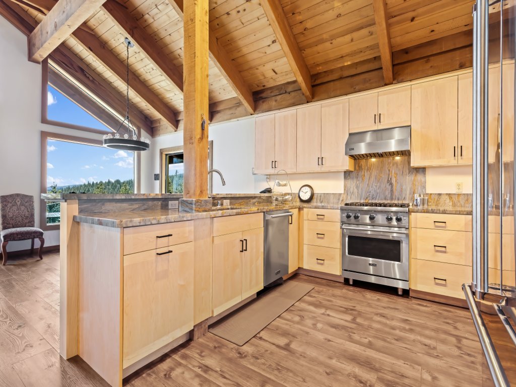 AMAZING VIEWS- MODERN HOME- SH #14 Vacation Rental in California - RedAwning