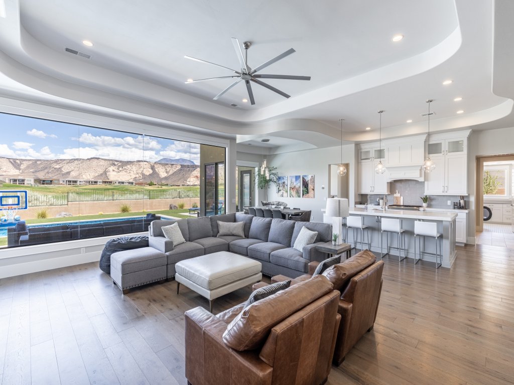 Oasis On The 9th Vacation Rental in St. George - RedAwning