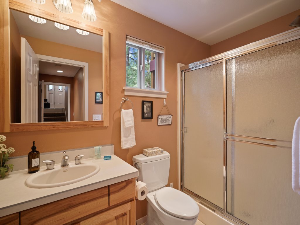 164 Jillian Vacation Rental in Sunriver - RedAwning