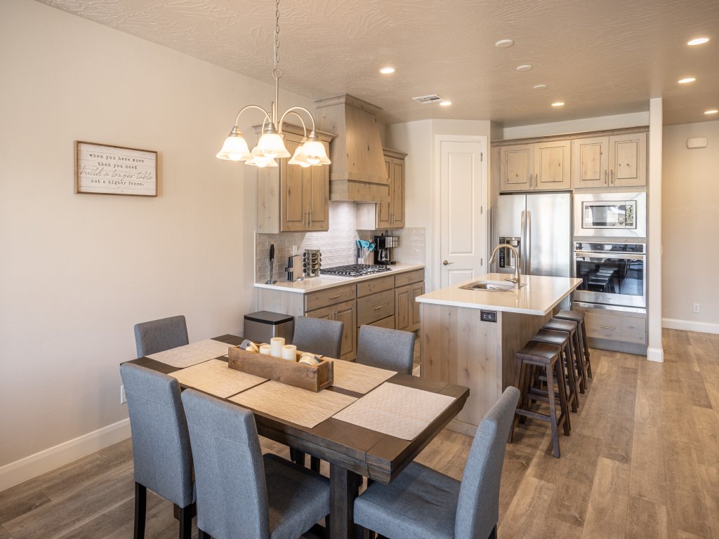 A Green Escape Vacation Rental in St. George - RedAwning