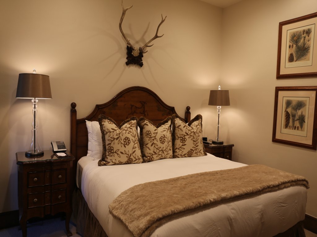 Viking Two Bedroom Loft Vacation Rental in Park City - RedAwning