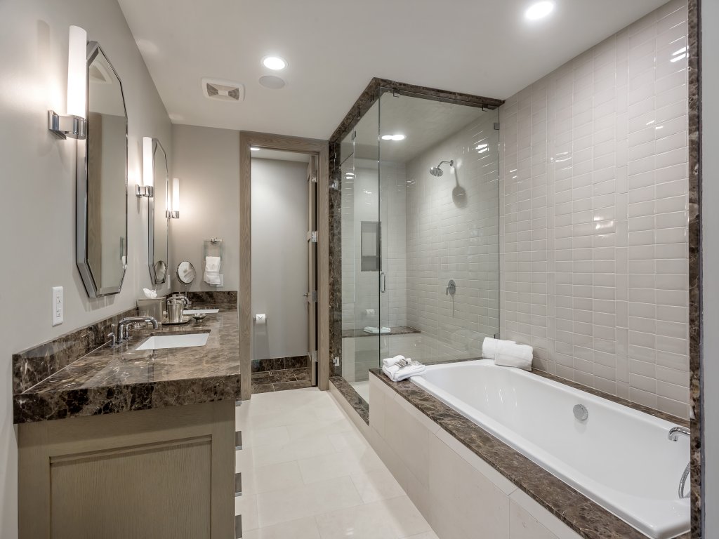 Platinum Four Bedroom Suite Vacation Rental in Park City - RedAwning