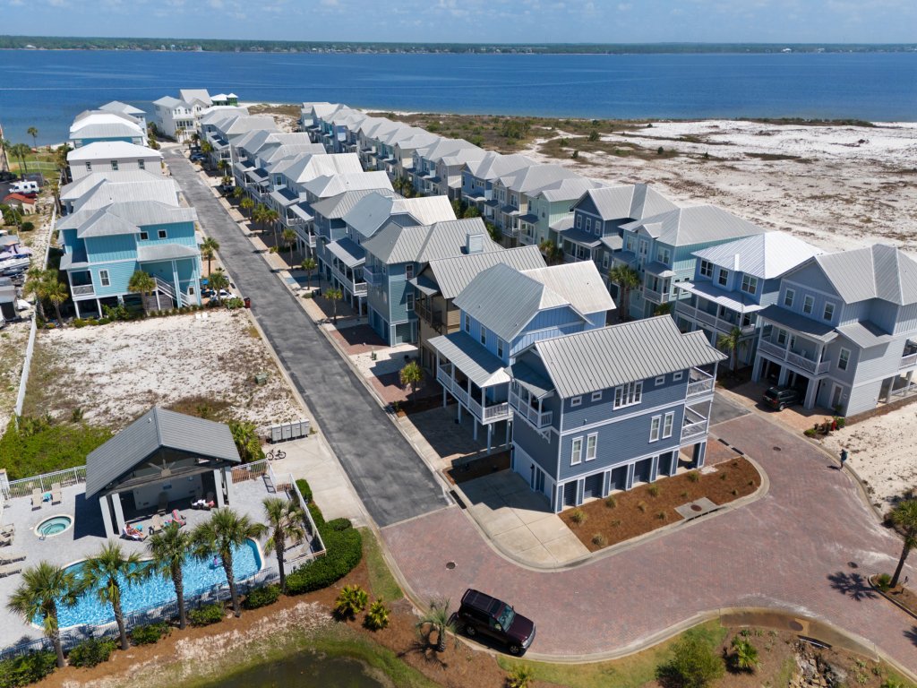 Sea View Play Vacation Rental in Navarre - RedAwning
