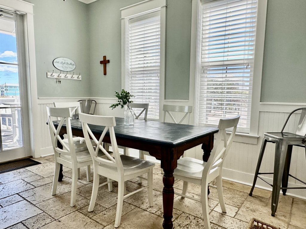 Sea View Play Vacation Rental in Navarre - RedAwning