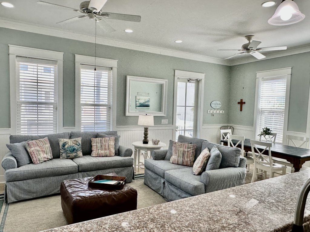 Sea View Play Vacation Rental in Navarre - RedAwning