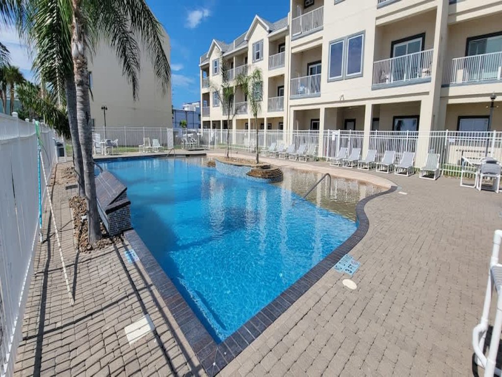 3-Level Bayfront | Boat Dock | Walk-In Pool | SPI Vacation Rental in South Padre Island - RedAwning