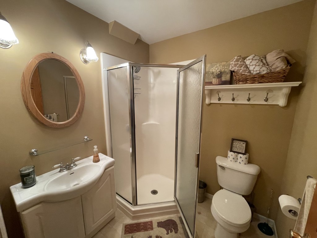 Lucky Charlie Lodge  Vacation Rental in Wisconsin - RedAwning