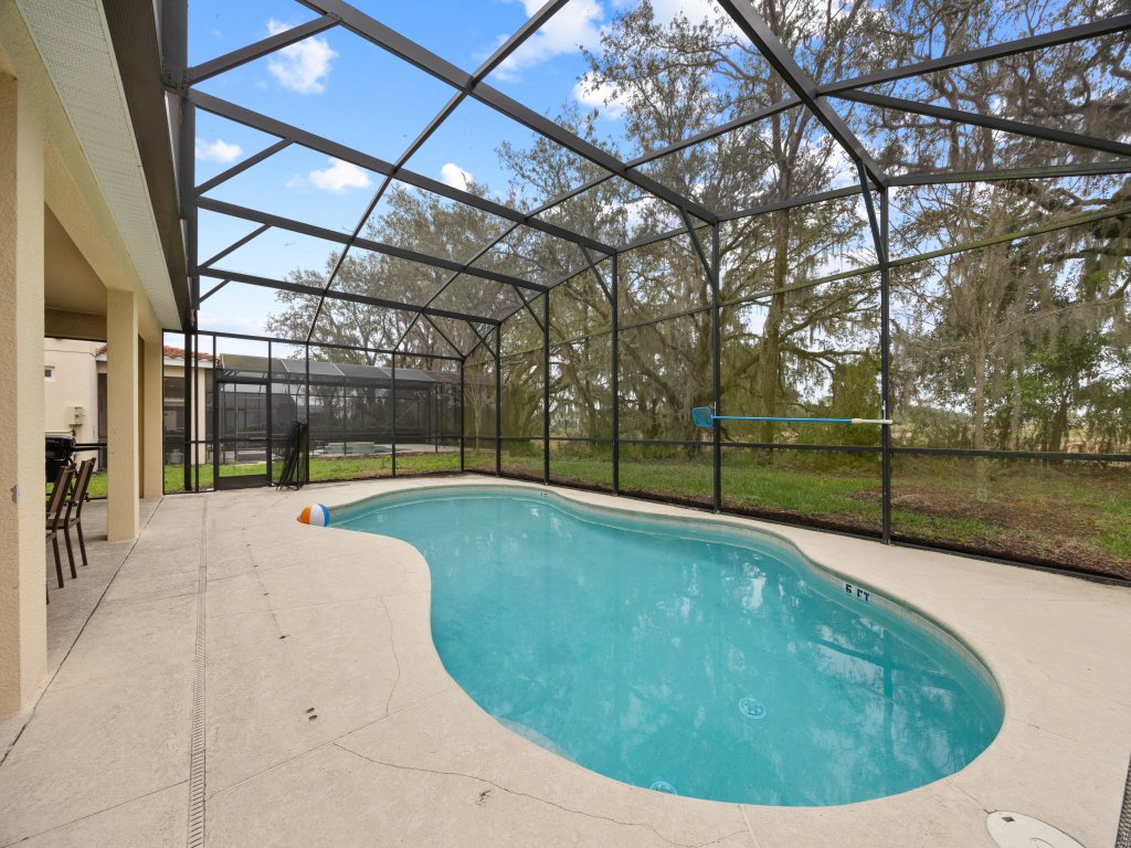 Gorgeous 9BD (sleeps 24) in the Solterra Resort! Vacation Rental in Davenport - RedAwning