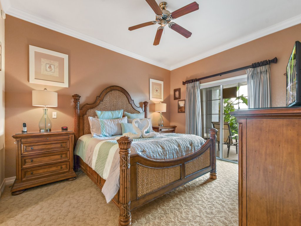 5 Star Resort Luxury Villa very close to Disney Vacation Rental in Four Corners - RedAwning
