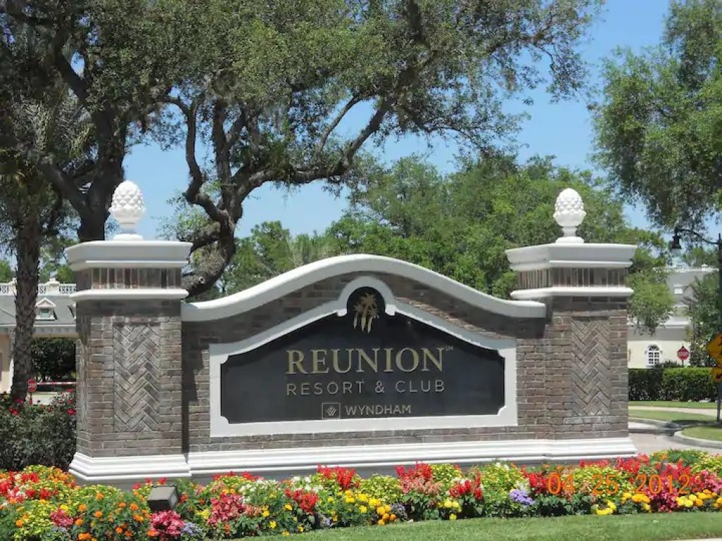 5 Star Resort Luxury Villa very close to Disney Vacation Rental in Four Corners - RedAwning