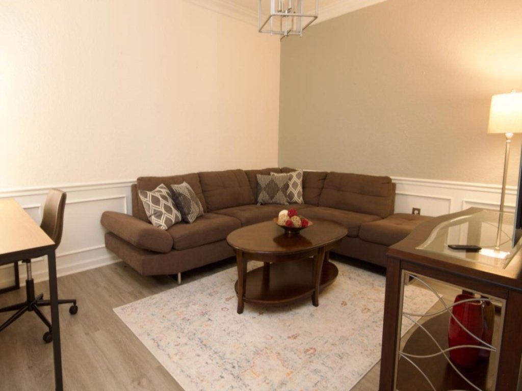 Lake View 3 bed 2 Bath Condo Vista Cay Resort Vacation Rental in Orlando - RedAwning