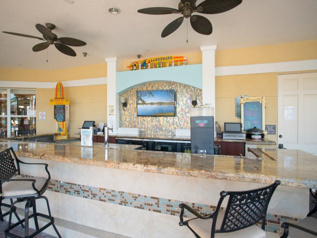 3 Bed Condo Next To Convention Center Vacation Rental in Orlando - RedAwning