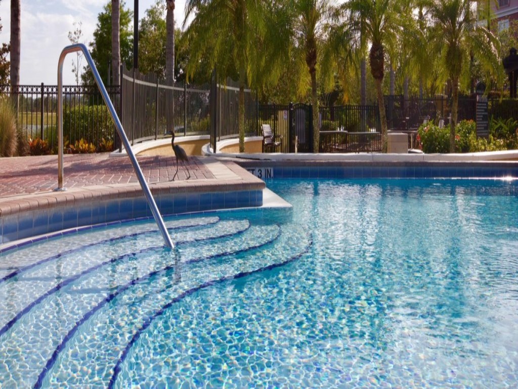 3 Bed Penthouse Near Convention Center! Vista Cay  Vacation Rental in Orlando - RedAwning