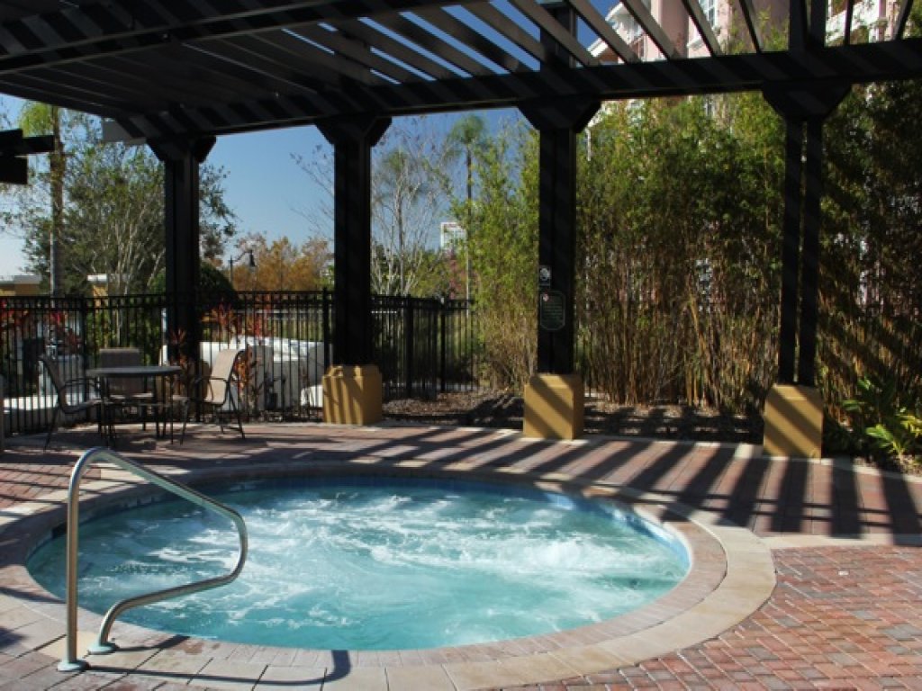 3 Bed Penthouse Near Convention Center! Vista Cay  Vacation Rental in Orlando - RedAwning