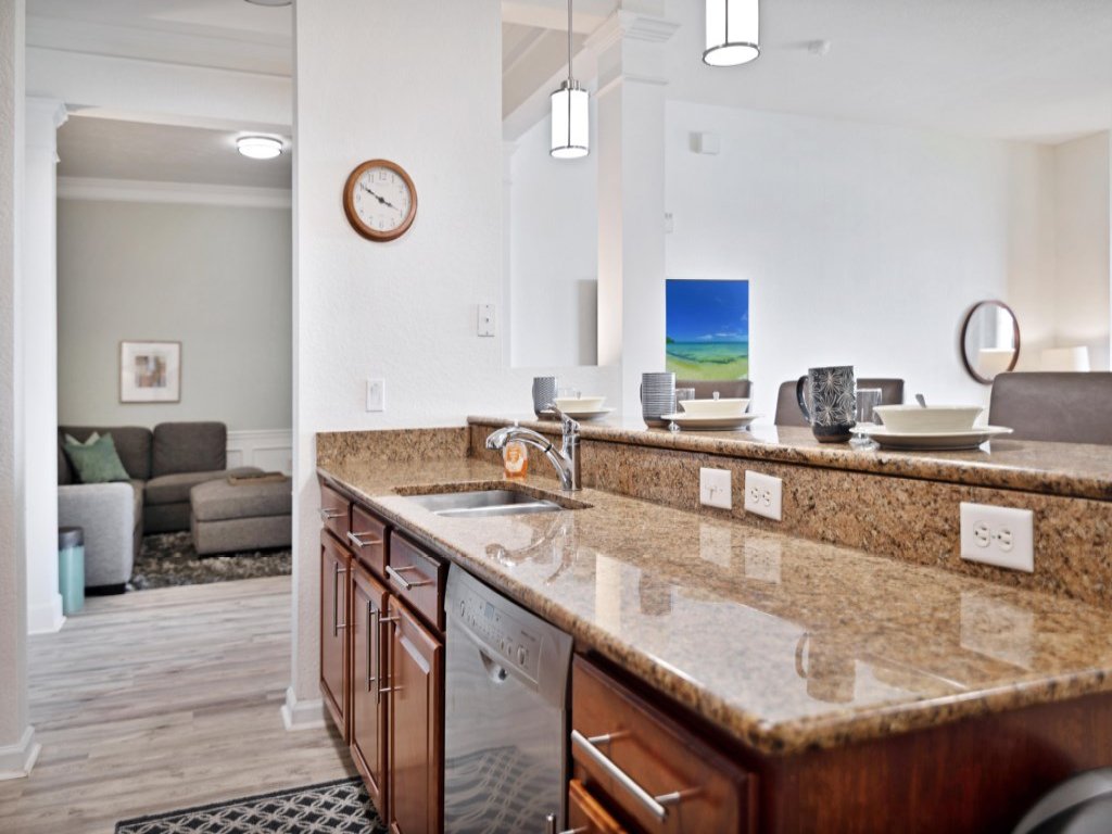 3 Bed Penthouse Near Convention Center! Vista Cay  Vacation Rental in Orlando - RedAwning