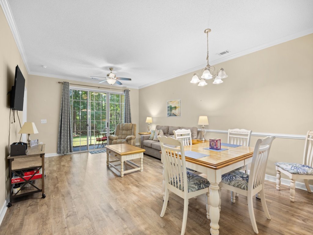 614 Arbor Trace Vacation Rental in North Myrtle Beach - RedAwning