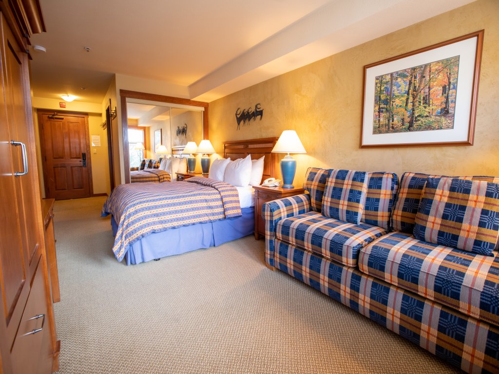 3309 - Two Bedroom Standard Powderhorn Lodge Vacation Rental in Solitude - RedAwning