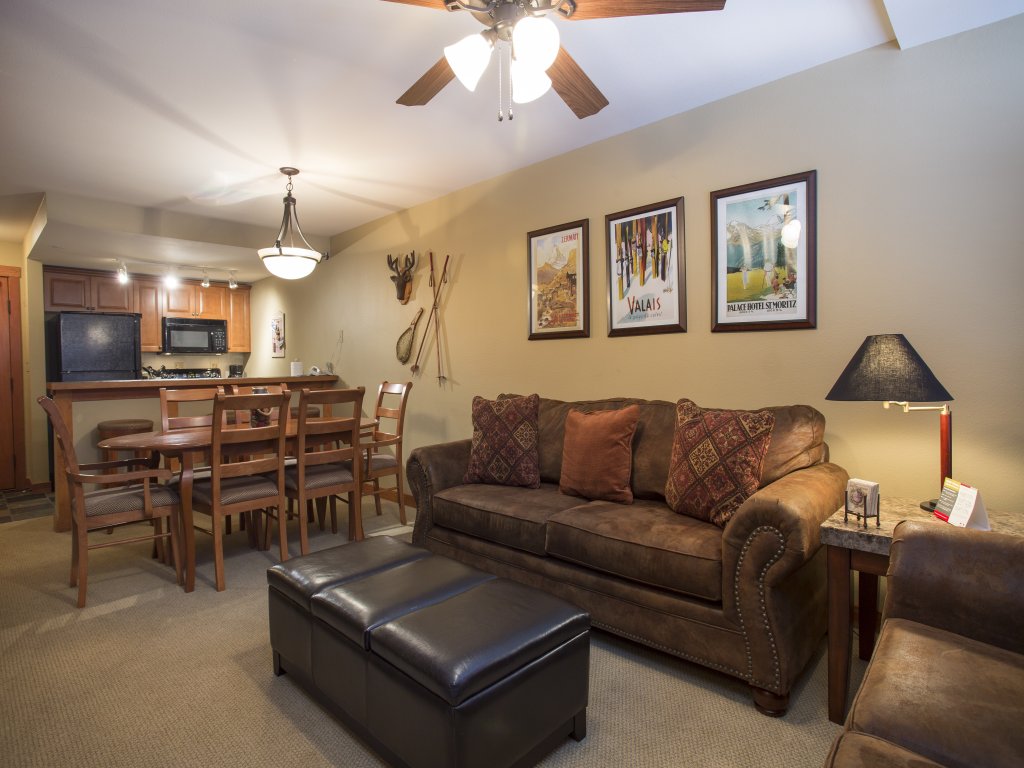 1310 - One Bedroom + Den Standard Eagle Springs West Vacation Rental in Solitude - RedAwning