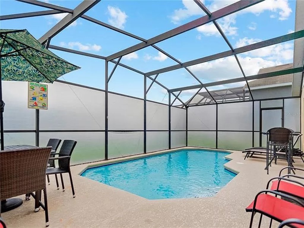 Vacation Resort Home Right Outside of Disney World Vacation Rental in Kissimmee - RedAwning