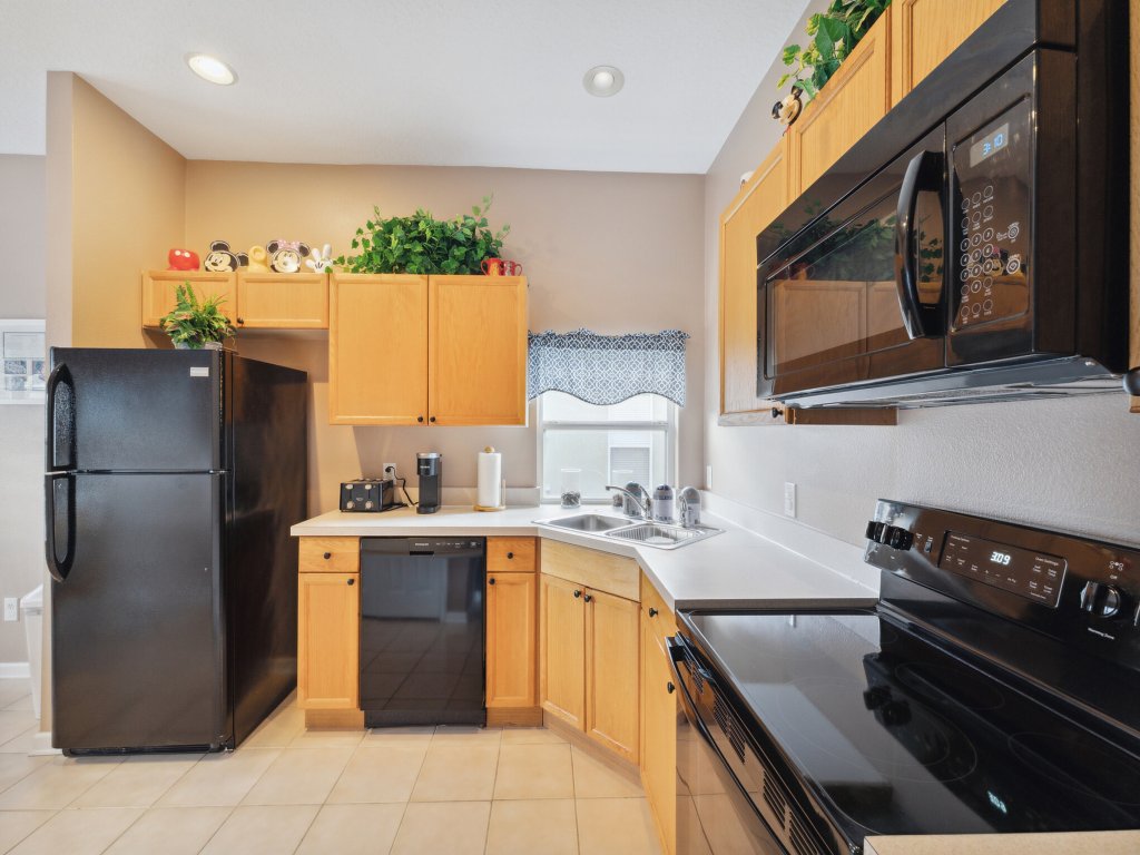 Vacation Resort Home Right Outside of Disney World Vacation Rental in Kissimmee - RedAwning